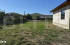 Casa de vanzare, 111 mp, 800 mp de teren, zona Chintelnic