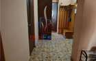 Camera de inchiriat in Apartament cu 3 camere decomandat cu 2 bai