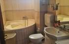 Inchiriez apartament cu 3 camere, in zona Cantemir