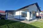 Casă cu 3 camere cu Teren 380 Mp în Mărgineni