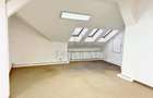 Spatiu Birouri 5 camere decomandate in cladire noua, mansarda - Central - Puncte