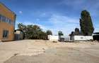 Proprietate industrială de vânzare | 2 hale | Teren 5.300 mp | Ploiești