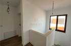 Giroc - Duplex despartit prin carport - 4 Camere - 2 Bai - Zona buna