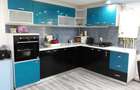 Vand apartament 3 camere, 83 mp, strada Dunarii colt cu strada HCC, pret 72.000 euro negociabil, tel 0766663252 - 3