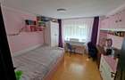 Apartament cu 3 camere in com.1 Decembrie