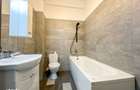 Apartament cu 3 camere in Centru - 1