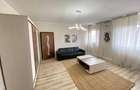 Apartament 3 camere, zona Intim, bloc Bermo - 11