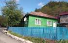 Casă cu 4 camere în Ruginoasa - 2