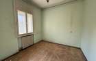 Apartament 3 camere, 72mp, etaj 1, 400m teren, garaj propriu- Complex - 4
