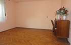 Casa 4 camere situata pe colt intr-o locatie buna in zona Gai