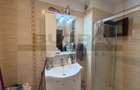 Apartament de 2 camere, decomandat, 54 mp, 2 parcari, zona Garii