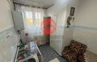 Apartament 2 camere cu garaj, central, str. Isacciei - 5