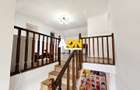 Casa S+P+M, 5 camere,  955 mp teren, zona Centru