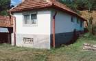 Casa ?i teren de vanzare Paro?eni Hunedoara - 1