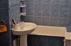Apartament 2 camere, km 5, decomandat, etaj 3