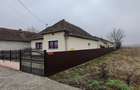 2 CASE / str. Eminescu - 15