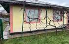 Casa batraneasca cu anexe si teren in Viisoara, intravilan