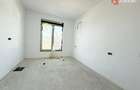 Duplex 4 camere situat la drum asfaltat, in Sacalaz - 13