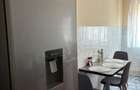 Vand apartament 3 camere
