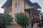 3 camere de inchiriat la casa
