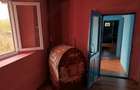 Casă cu 2 camere cu Teren 1400 Mp în Ivănești - 2