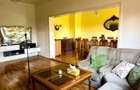 Oaza de Lini?te ?i Confort in Inima Naturii Casa cu 6 Camere in Izvoarele - 4