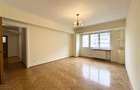 Apartament cu 4 camere, nemobilat, balcoane generoase | in Zona Piata - 13