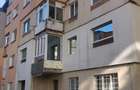 vand apartament 3 camere etaj 1 in campulung muscel - 1