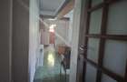 Eroilor(Granitului),casa D+ P+1ET+M - 15