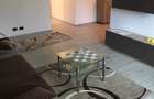 Ofer spre inchiriere apt.doua camere ,zona nord