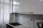 Apartament cu 2 camere, zona 8 mai, zona cu verdeata, parter, 51 mp2, pretabil si pentru prestari servicii( firme, sedii) , cu 2 intrari . - 4