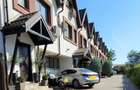 Casa moderna P+1+M in complex privat (9 case)- Zona Dantelei- Lavei- Drumul Cooperativei (Bucuresti)