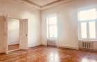 Apartament cu 3 camere, Ultracentral in Palatul Neumann - 4