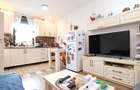 Vanzare apartament in vila, singur curte cu intrare separata totul pus la punct - 1