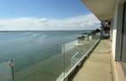 Apartament 3 camere superb cu vedere la lac Mamaia