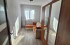 Inchiriez apartament 3 camere - 2