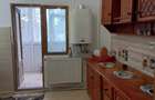 inchiriez apartament 2 camere, et 1, mobilat, utilat, langa Scoala nr. 9 Roman - 2