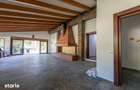 Proprietate cu doua locuin?e, salon de 120 mp ?i teren de 1.800 mp - 16