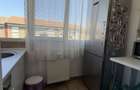 Apartament cu 3 camere decomandat în Central - 3
