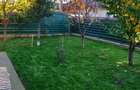 Casă cu 8 camere cu Teren 385 Mp în Berceni