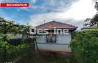 Casa si 2166 mp teren Magureni