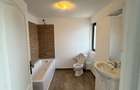 Casa cu 4 camere de inchiriat in suburbie
