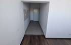 Spatiu de Birou 16m2 Etaj 6 - zona Baza 3 - Calea Chisinaului 132 - 4