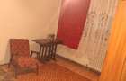 De vanzare Apartament decomandat cu trei camerei - 2