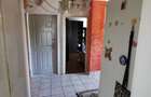 Inchiriez apartament doua camere zona Decebal apropierea Penny. Pret 300 euro. - 2