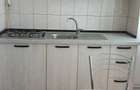 Pe Bd.Traian,central, de inchiriat apartament cu 2 camere decomandat, mobilat, utilat - 6