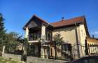 Casă cu 4 camere în Mărtinești - 1