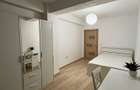 Inchiriez apartament cu 3 camere - 8