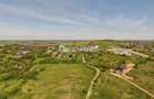 Teren compact intravilan 8000 mp vedere spre Lac, utilita? - 6