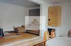 Casa de Vanzare - 2 corpuri independente (10 camere) - Ra... - 10